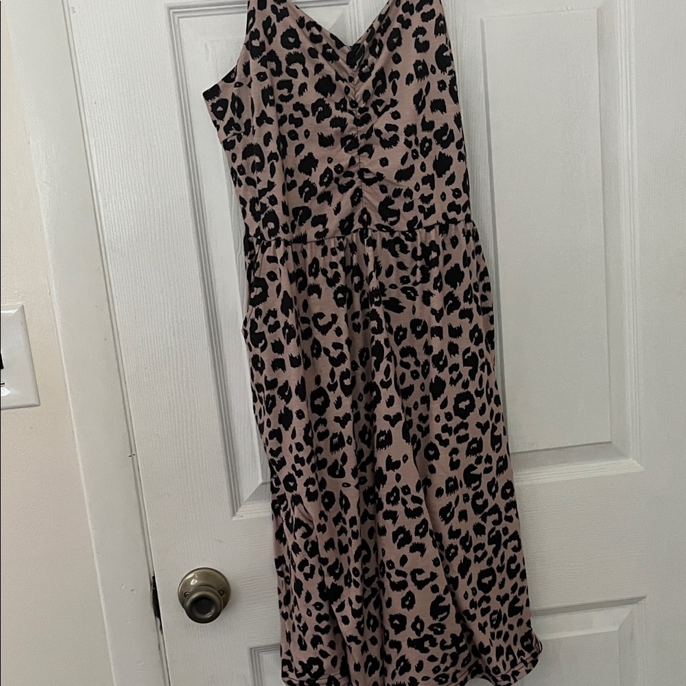 Chic Leopard Print Romper